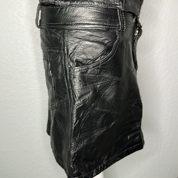 DeCoded Women’s Black Leather Vest (M) and Skirt (L) - Picture 7 of 16